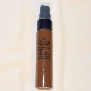 Estée Lauder Double Wear Nude Cushion Stick Foundation in Shade 7N1 Deep Amber